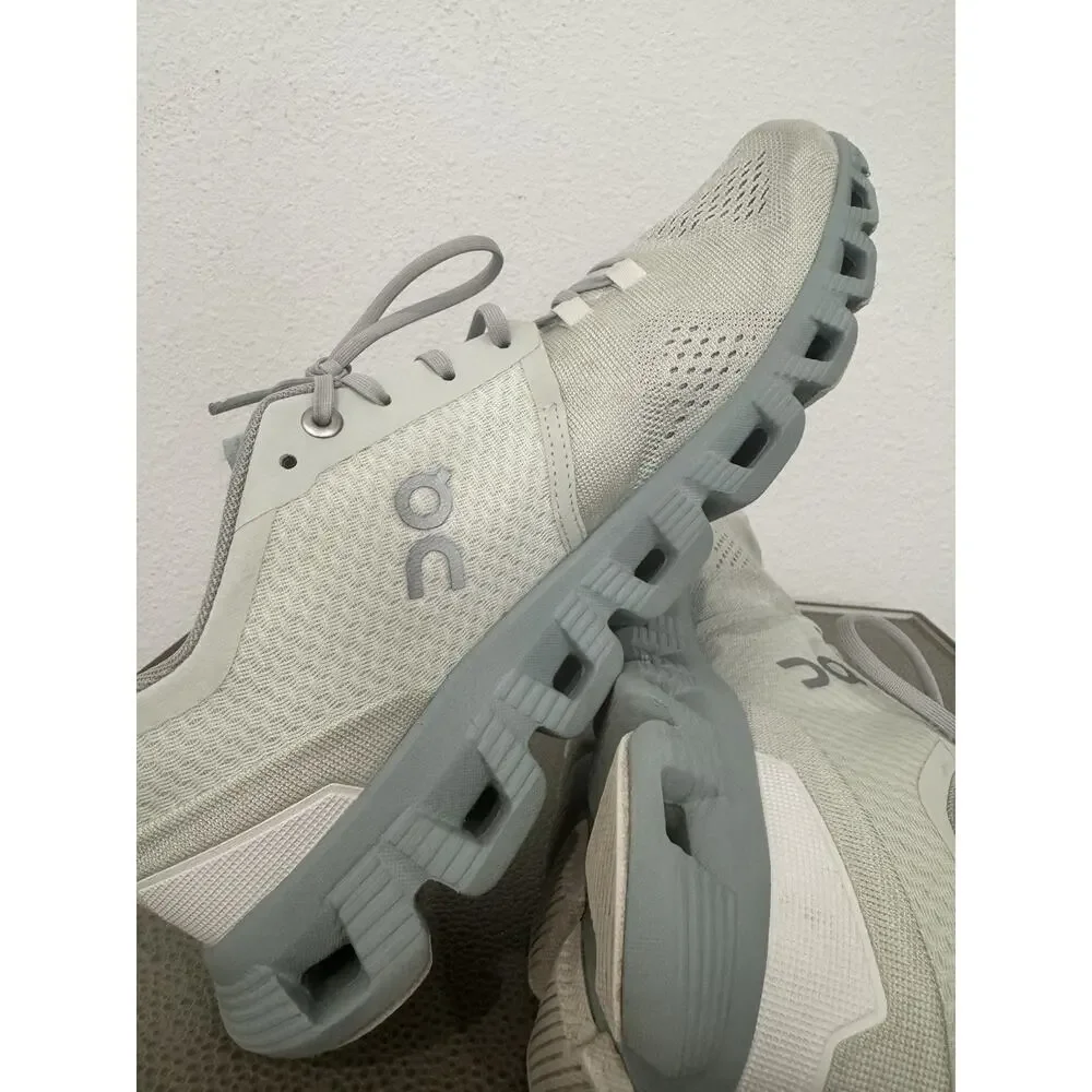 On Cloud X Swiss Engineering Women's Size 9 Running Shoes Aloe Surf